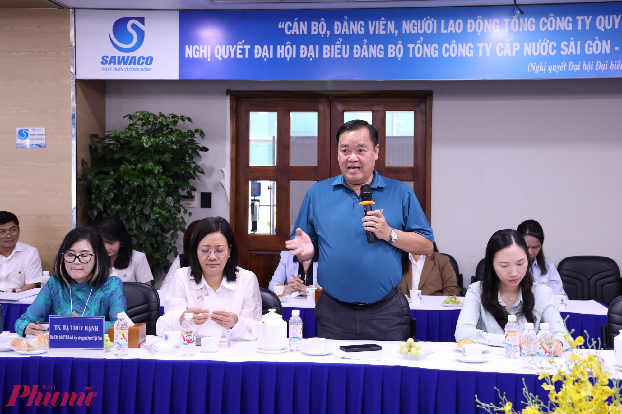 Ông Đặng Văn Ngọ - Tổng Giám đốc Công ty TNHH MTV Cấp nước Sóc Trăng chia sẻ tại toạ đàm