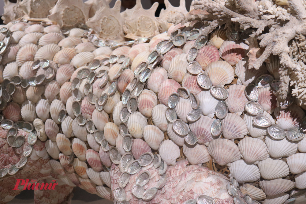 Lân Sư Hồ mang đầu Lân, than Sư và đuôi Hồ: một hình thể vững chắc và linh hoạt