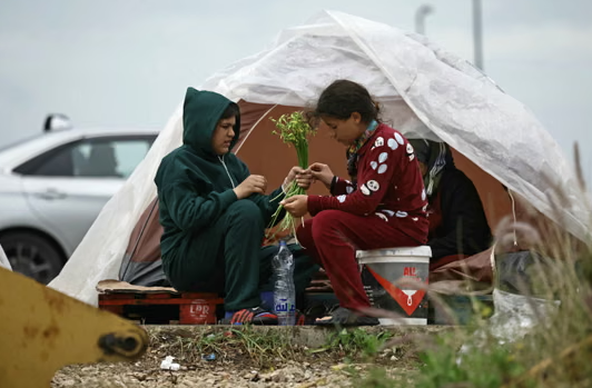  tương lai của hàng triệu trẻ em trong khu vực vẫn đang bị đặt trong vòng nguy hiểm