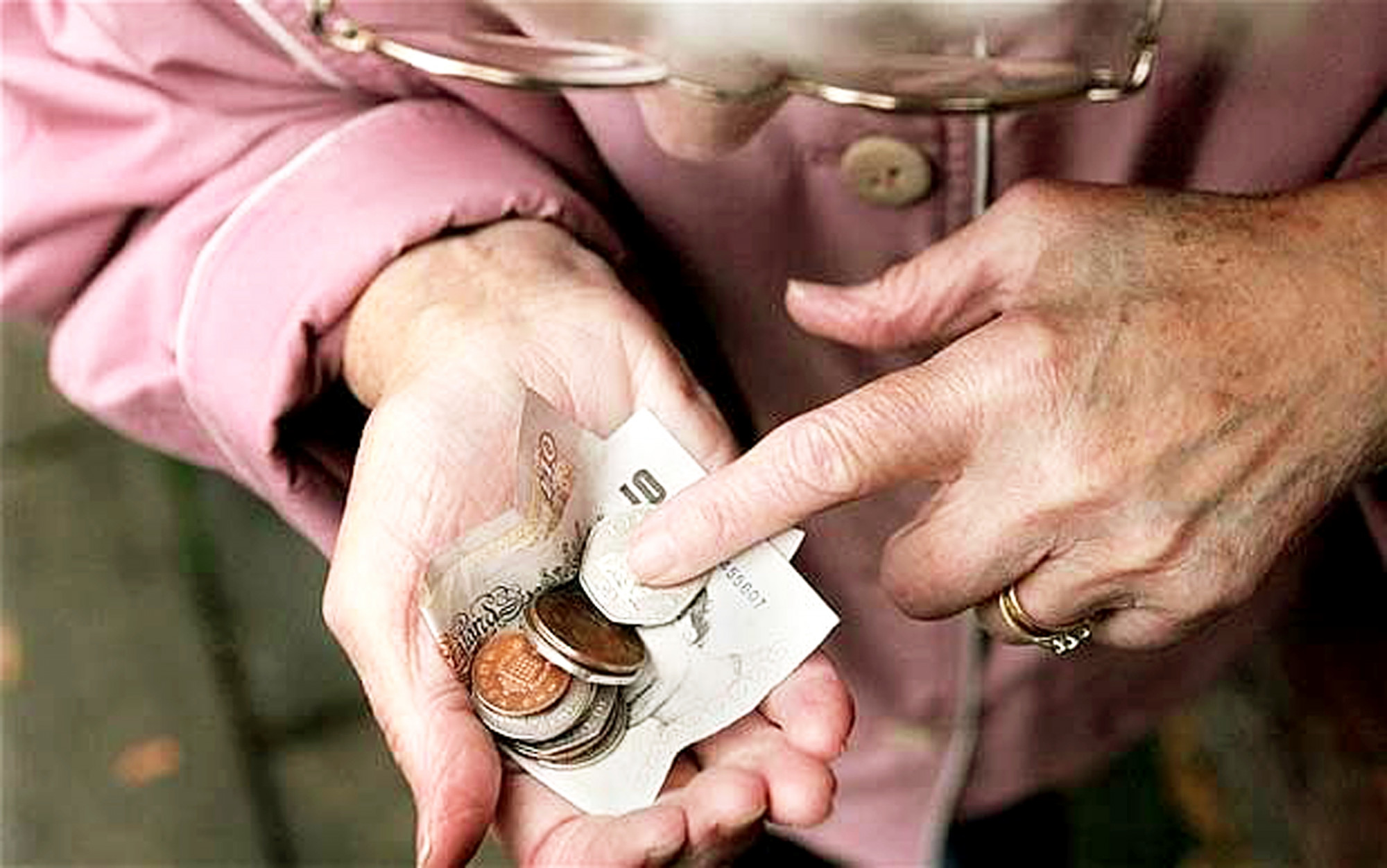 Ngày càng nhiều người sống thọ hơn nhưng nghèo hơn - Nguồn ảnh: Getty Images