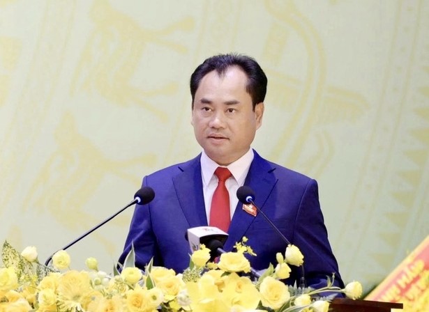 Bộ trưởng Bộ Nông nghiệp và Môi trường Trịnh Việt Hùng