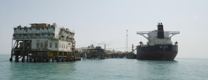 Dầu thô của Mỹ giảm xuống dưới 100 USD sau khi ông Trump tuyên bố ngừng bắn hai tuần