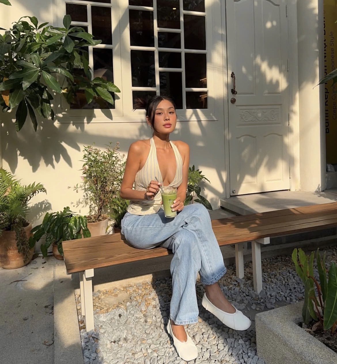 Á hậu Thảo Nhi Lê