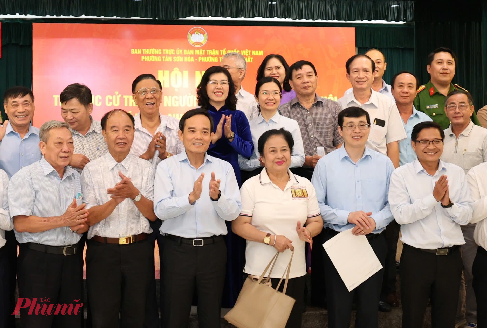 Bí thư Thành ủy TP HCM Trần Lưu Quang tại buổi tiếp xúc cử tri trước kỳ bầu cử Đại biểu Quốc hội tại phường Tân Sơn Hoà, Tân Sơn Nhất- Ảnh: Thanh Tâm