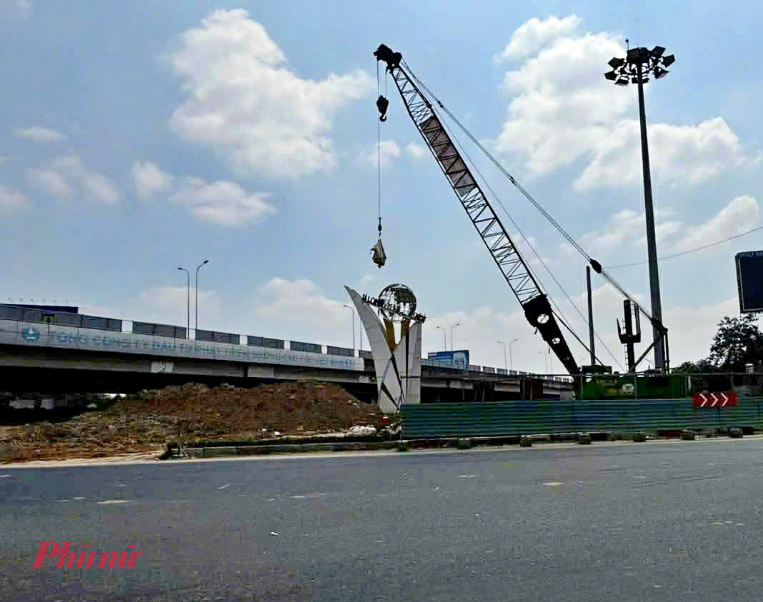 Công trình mở rộng cao tốc TPHCM - Long Thành đoạn qua nút giao với Quốc lộ 51 - Ảnh: Nguyễn Văn