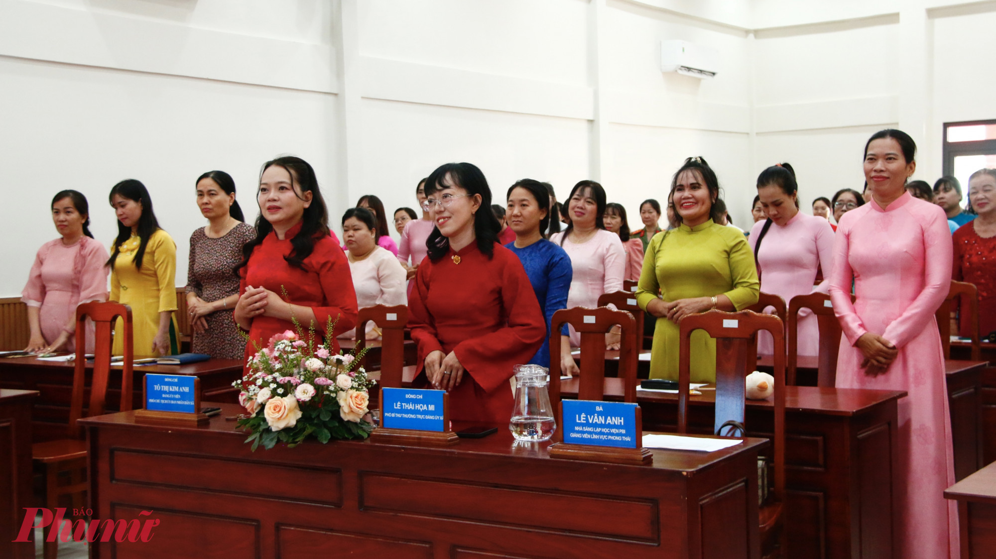 Các học viên thực hành các bài học kỹ năng.