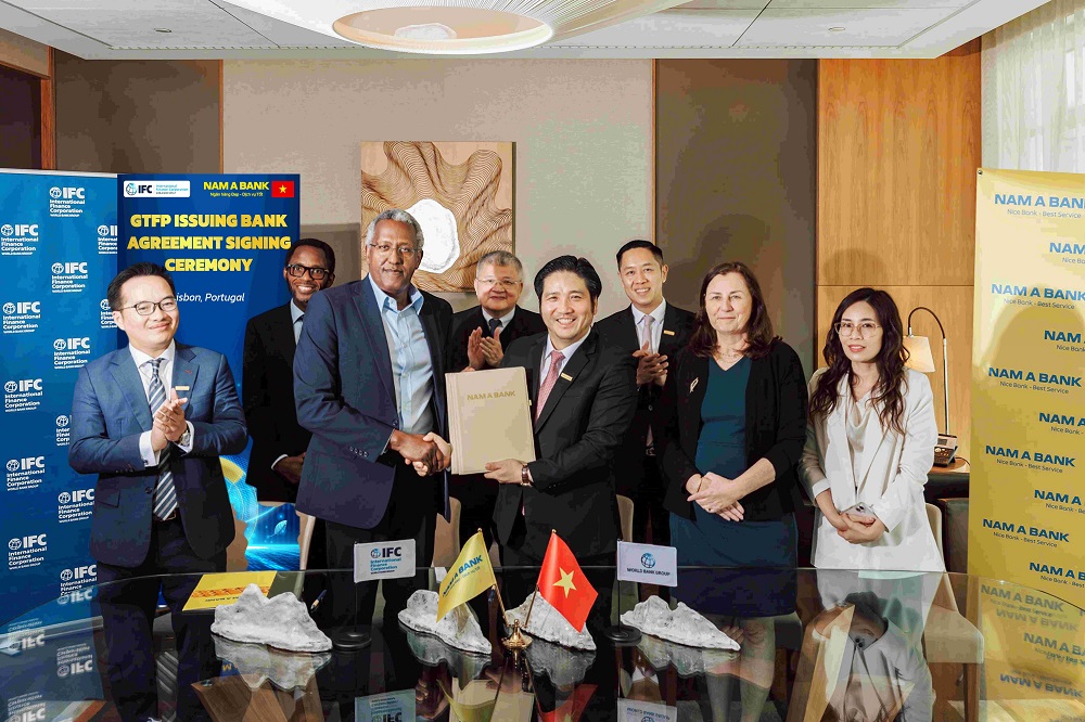 Nam A Bank ký kết hợp tác cùng IFC - Ảnh: Nam A Bank