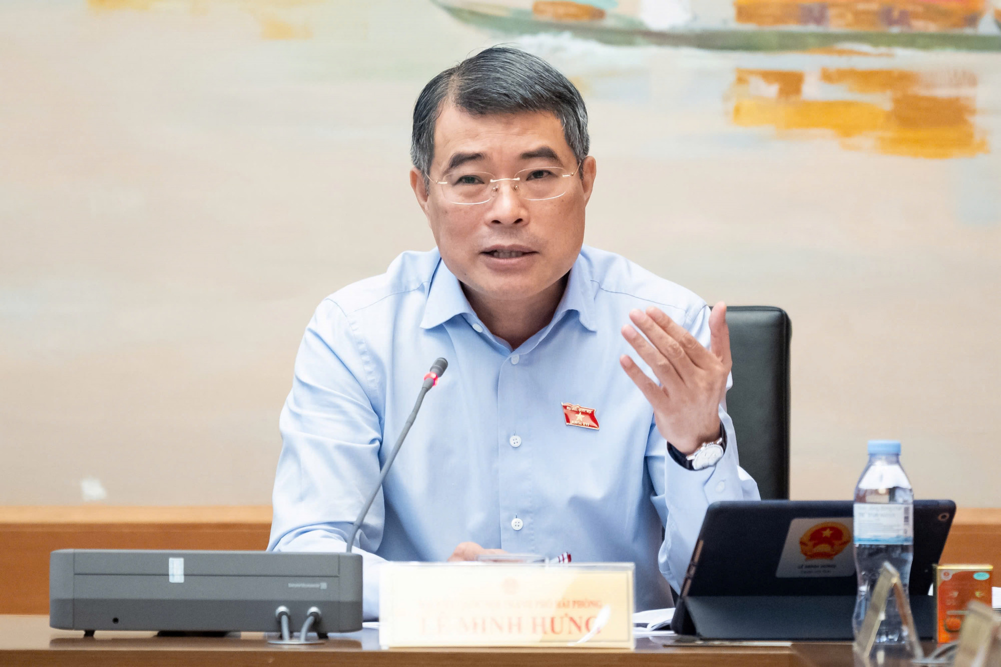 Thủ tướng Lê Minh Hưng phát biểu tại phiên thảo luận tổ - ảnh: T>P< 