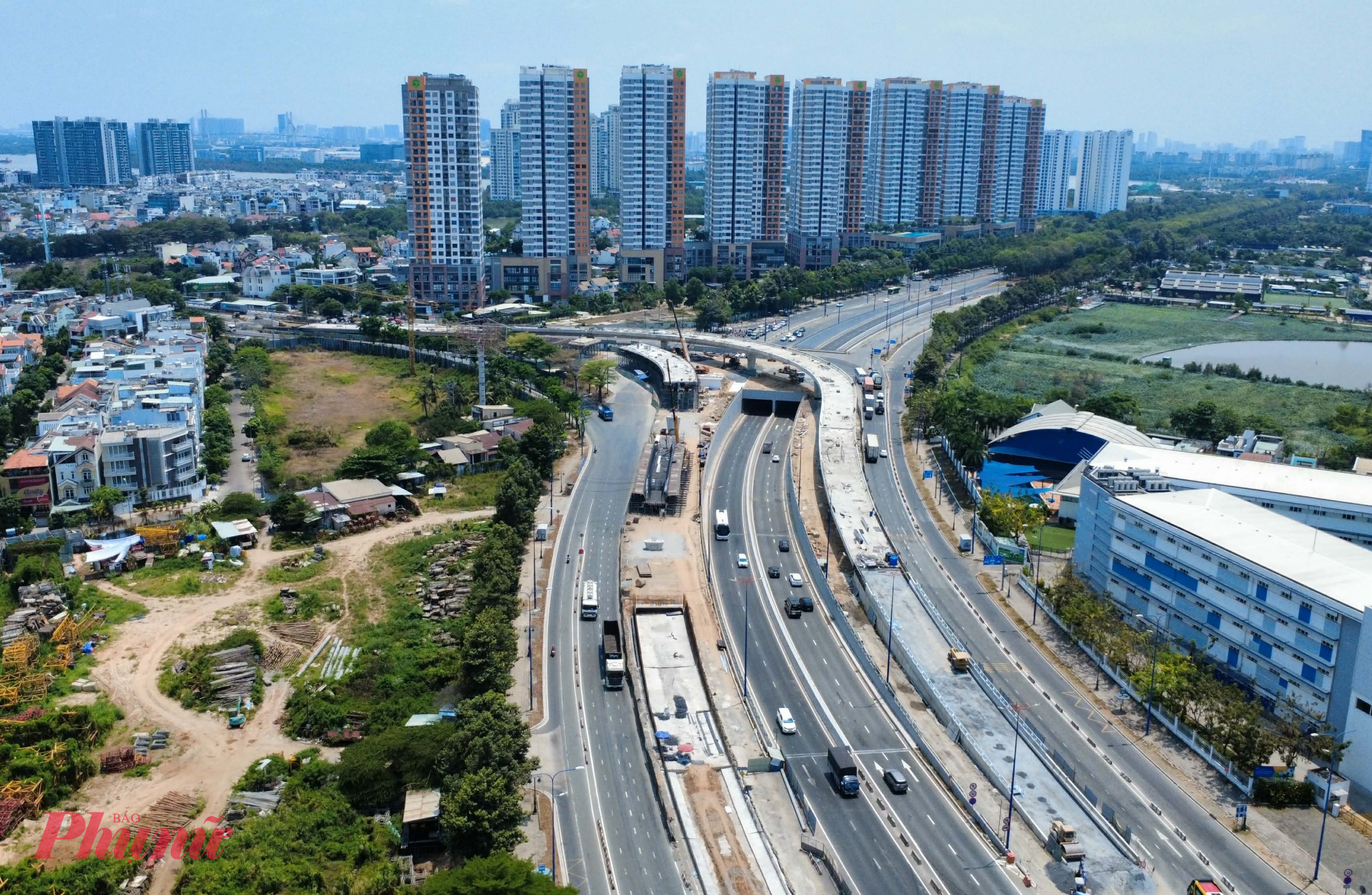 Cầu vượt N3 sẽ cho xe lưu thông hướng từ đường Mai Chí Thọ đi đường Đồng Văn Cống đến cảng Cát Lái. 