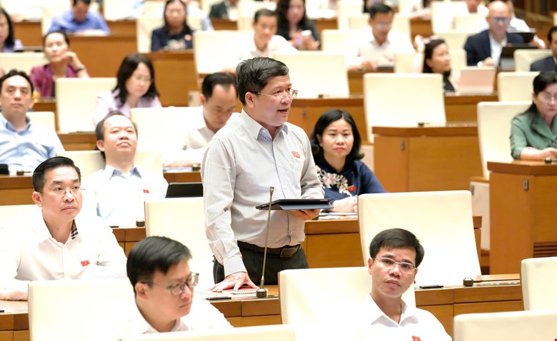 Đại biểu Tạ Văn Hạ - ảnh: QH