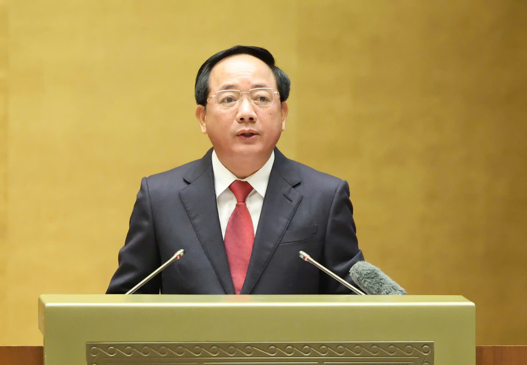 Mọi chủ trương, quyết sách phải xuất phát từ lợi ích quốc gia, dân tộc; gắn chặt với nhiệm vụ xây dựng Đảng Tr