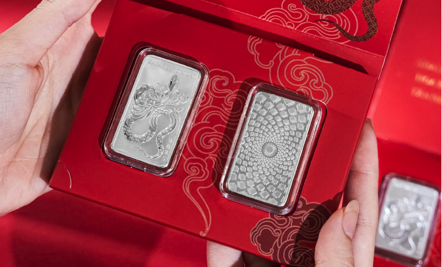 Vợ tôi có thói quen mua bạc tích trữ từ khoảng nửa năm nay - Ảnh minh họa