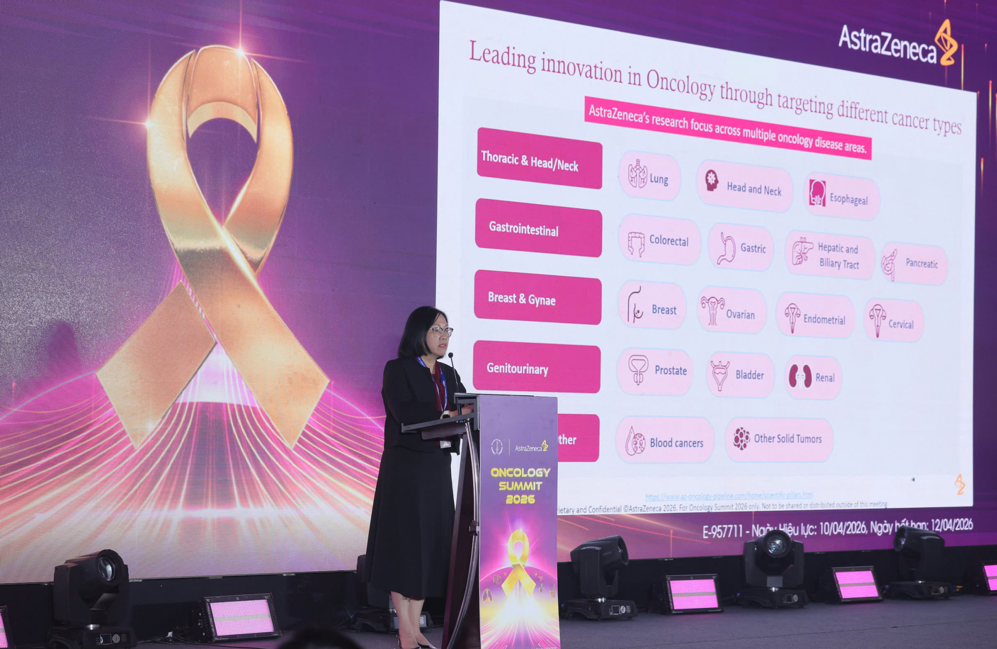 ThS.BS. Văn Thị Thu Sương - Giám đốc Y khoa, Công ty TNHH AstraZeneca Việt Nam - chia sẻ về hành trình của AstraZeneca trong lĩnh vực ung thư tại Việt Nam - Ảnh: AstraZeneca