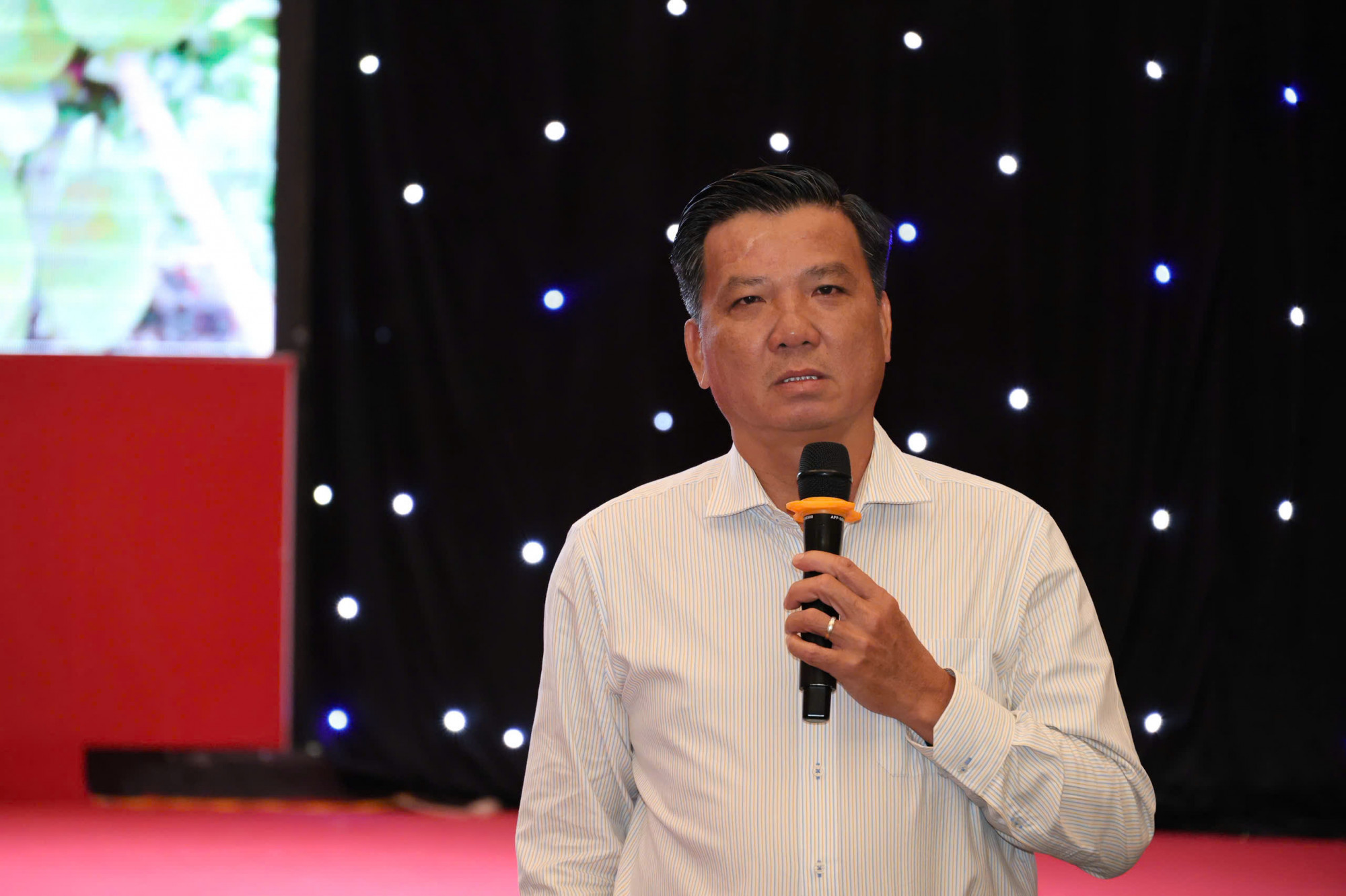 Ông Lê Chí Thiện, Phó Giám đốc Sở Nông nghiệp và Môi trường tỉnh Đồng Tháp