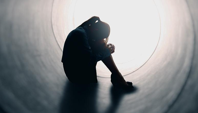 Quanh tôi bây giờ chẳng còn có một ai - Ảnh minh họa