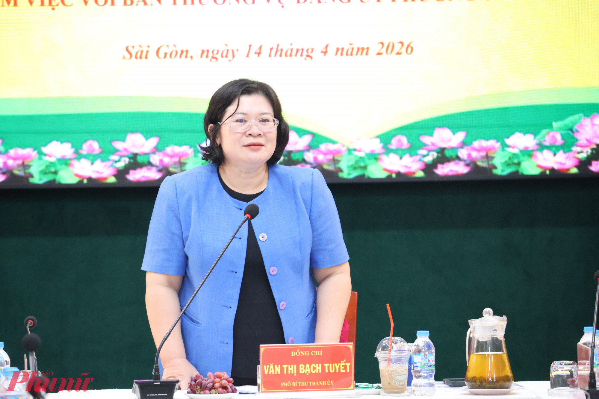 Bà Văn Thị Bạch Tuyết - Phó bí thư Thành uỷ TPHCM phát biểu kết luận buổi làm việc - Ảnh: Thanh Tâm