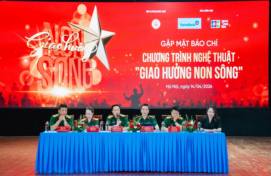 Toàn cảnh buổi gặp mặt báo chí chương trình nghệ thuật “Giao hưởng non sông” - Ảnh: VietinBank