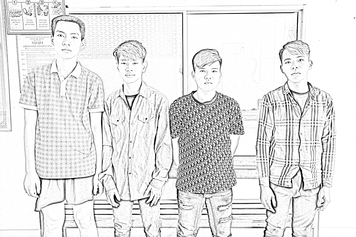 Các đối tượng Khang, Bảo, Thành và Ngoai (thứ tự từ trái qua)