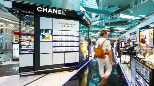  Sân bay quốc tế Dubai vẫn hoạt động một phần khi căng thẳng khu vực từ cuộc chiến Iran làm gián đoạn các chuyến bay và không phận trên khắp vùng Vịnh. Hình ảnh: Sân bay Dubai