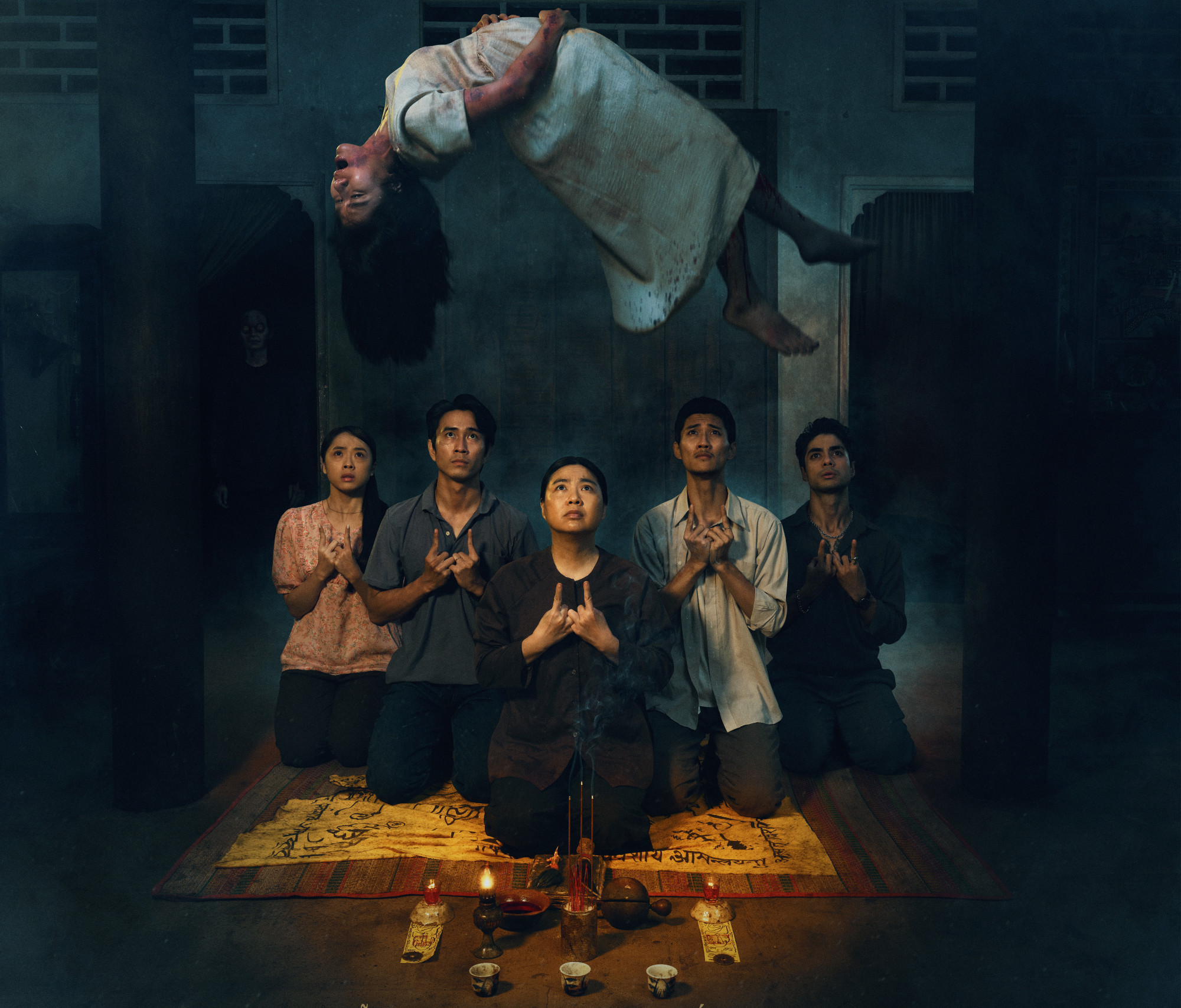 Poster của phim Ma xó vừa được nhà sản xuất ra mắt