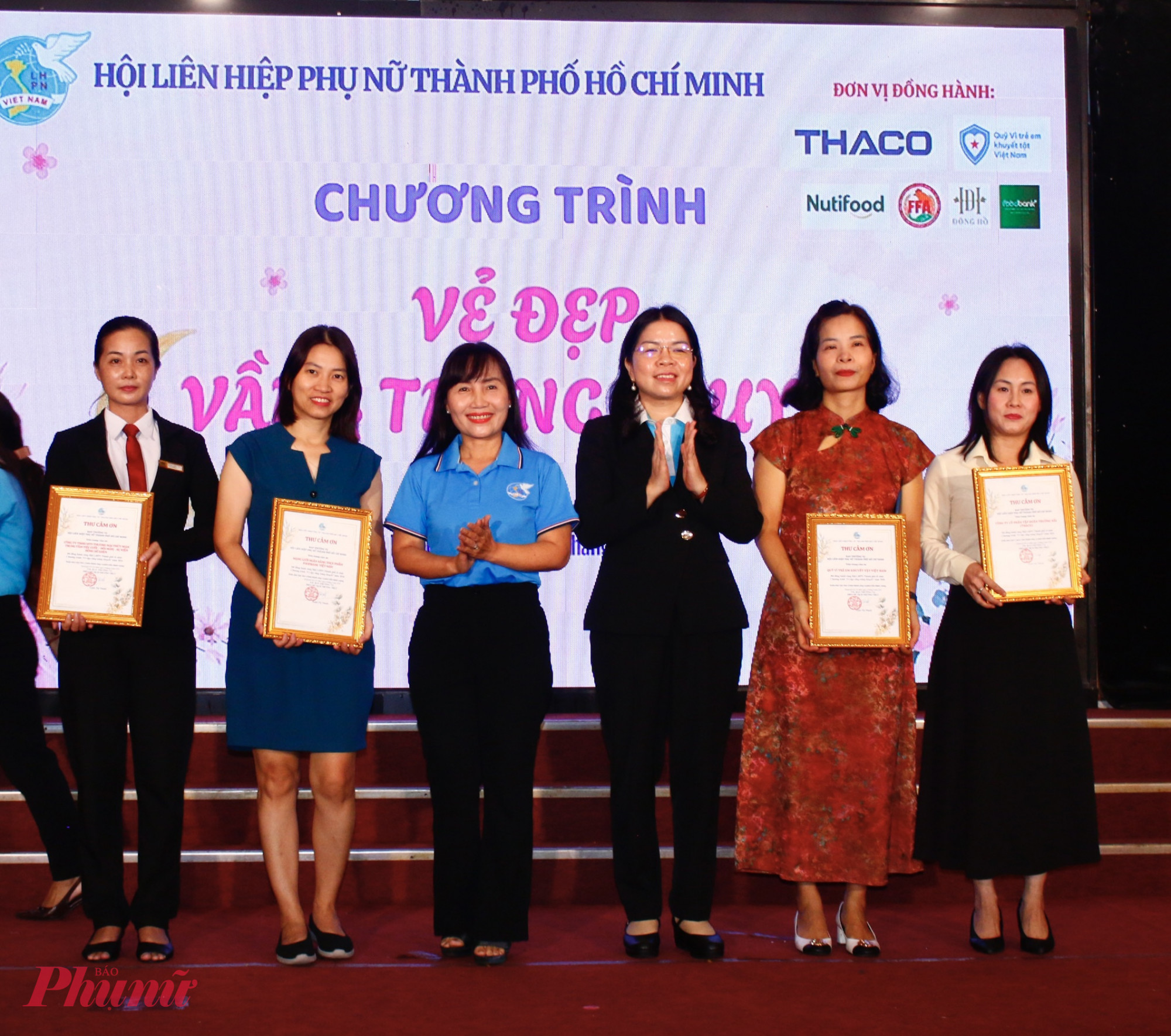 Nhân dịp này, Hội LHPN TPHCM trân trọng cảm ơn sự quan tâm của lãnh đạo TPHCM và sự đồng hành quý báu của các đơn vị. Sự chung tay của quý vị là nguồn động lực to lớn để Hội tiếp tục thực hiện hiệu quả công tác an sinh xã hội.