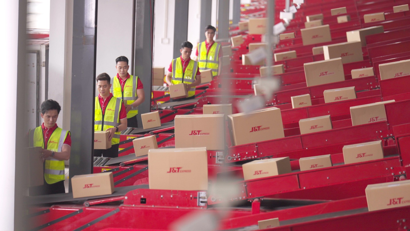 Ảnh: J&T Express