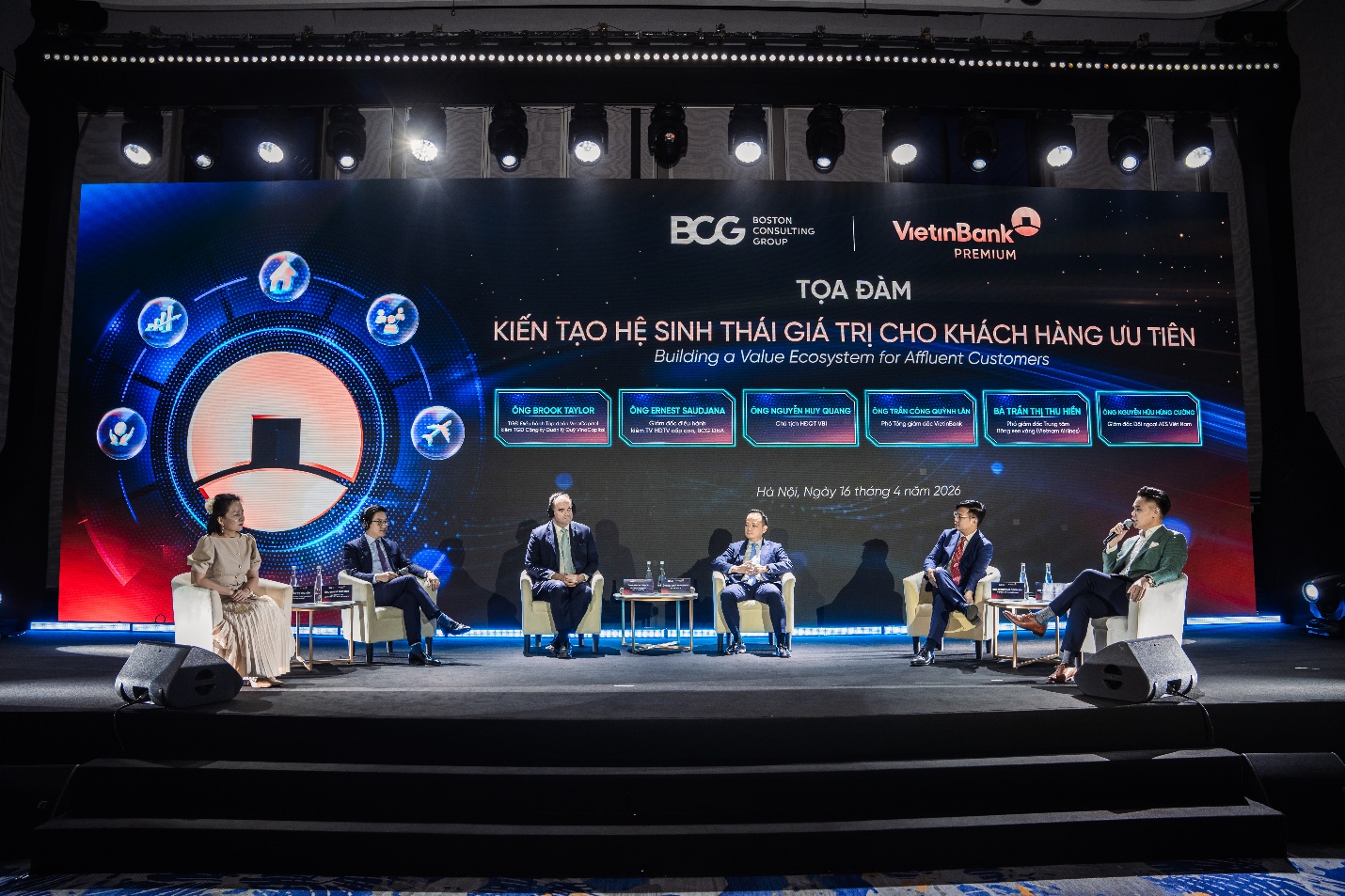 Toàn cảnh tọa đàm “Kiến tạo hệ sinh thái toàn diện cho Khách hàng Ưu tiên” - Ảnh: Vietinbank