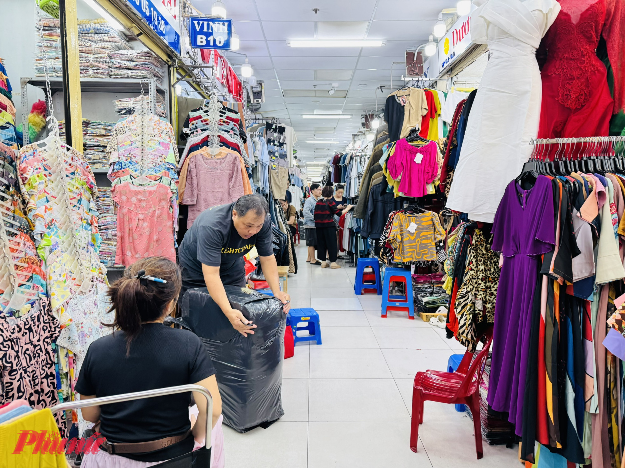 Hộ cá nhân kinh doanh có doanh thu dưới 500 triệu đồng/năm, nếu có nhu cầu sử dụng hóa đơn điện tử thì sử dụng bình thường