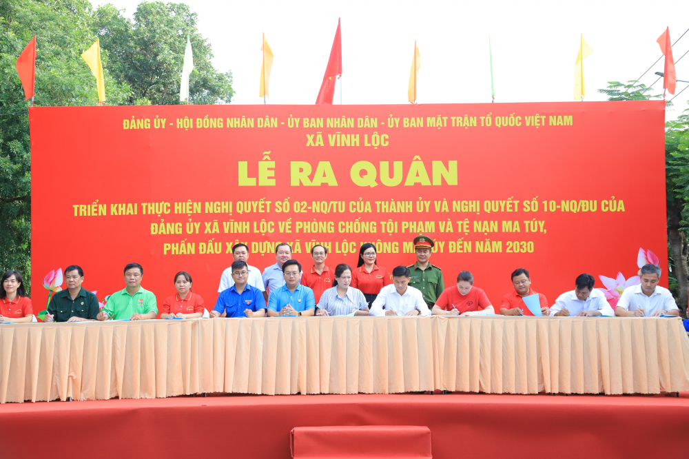 các cơ quan, đơn vị, trường học, đoàn thể, doanh nghiệp, các ấp và chủ cơ sở kinh doanh dịch vụ trên địa bàn xã đã ký cam kết thực hiện hiệu quả các mục tiêu phòng, chống ma túy với chính quyền địa phương. 