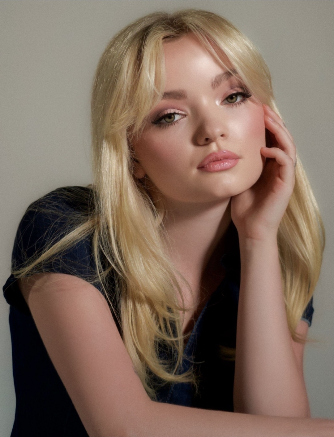 Natalie Grace nhận vai lúc cô mới 18 tuổi