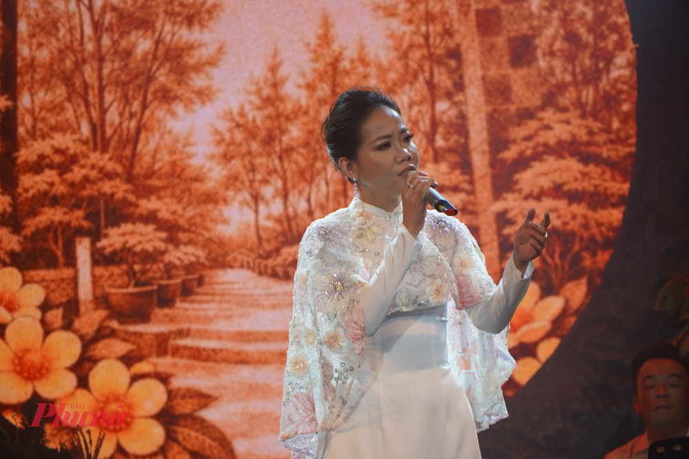 Tiết mục âm nhạc giàu cảm xúc, để lại nhiều dư âm trong lòng khán giả.