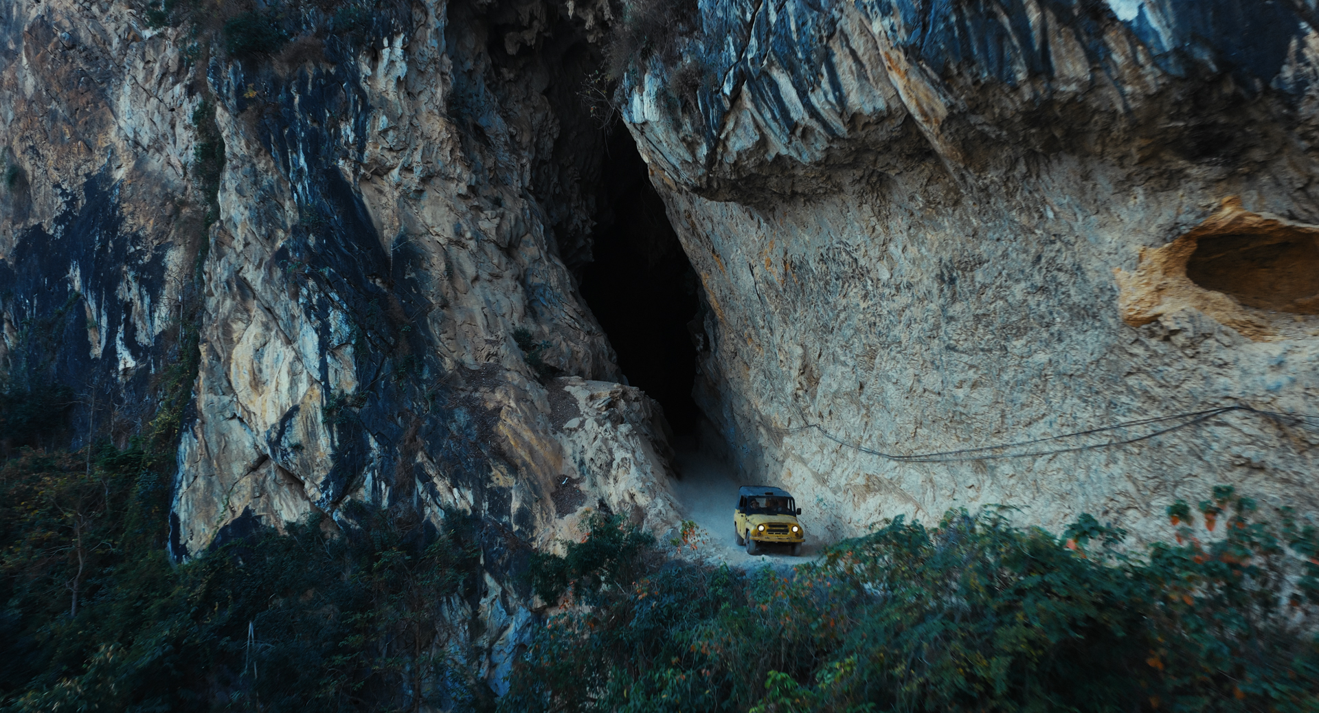 Những cảnh quay ở phần đầu phim rất ấn tượng