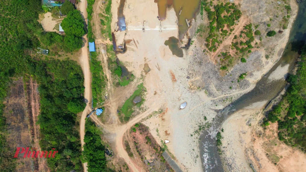 Tại buổi họp báo thường kỳ quý I /2026 do UBND TP Huế tổ chức, ông Hoàng Việt Cường, Chánh Văn phòng UBND TP cho biết, dự án Suối Voi thuộc diện thu hồi theo kết luận của Thanh tra Chinhs phủ đồng thời cũng nằm trong danh mục các dự án tồn đọng,  Thành phố Huế hiện đã báo cáo xin ý kiến Bộ Tài chính và Chính phủ.