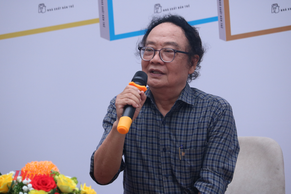 PGS.TS Trịnh Sâm góp mặt trong buổi giao lưu