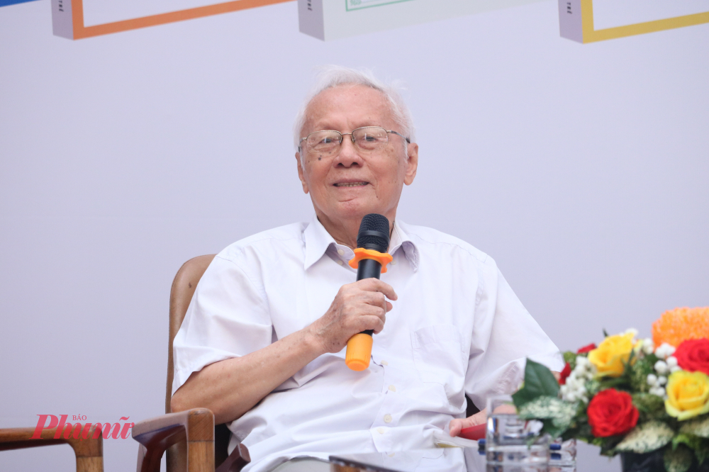 GS.TS Nguyễn Đức Dân chia sẻ về sự thú vị của tiếng Việt - thứ ngôn ngữ lạ mà quen