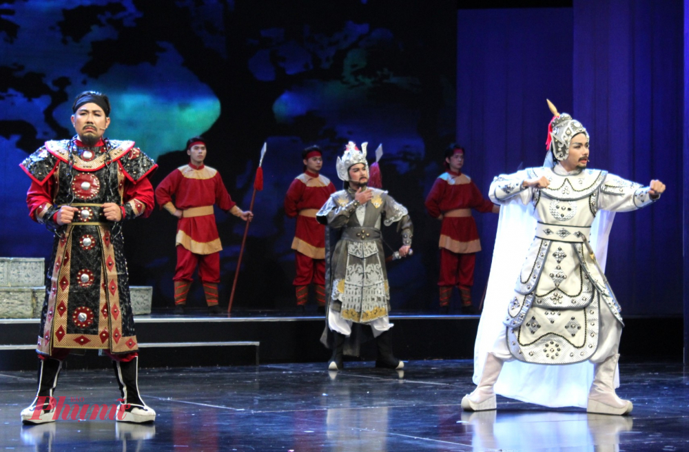 Nghê sĩ Lê Hoàng Nghi