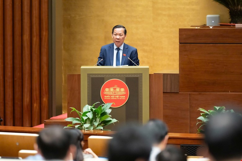 Chủ nhiệm Ủy ban Kinh tế và Tài chính Phan Văn Mãi - ảnh: QH