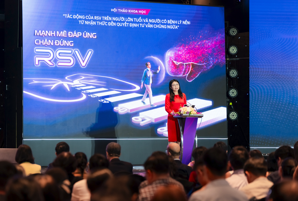 BS. Phạm Thị Mỹ Liên - Chủ tịch GSK Việt Nam phát biểu trong hội nghị - Ảnh: GSK