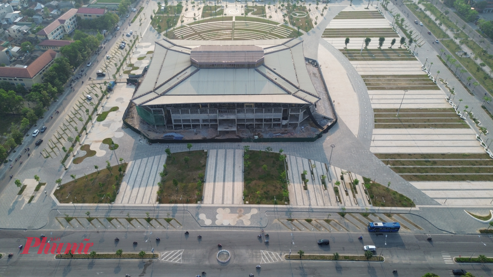 Dự kiến sau khi hoàn thành, Dự án Quảng trường Văn hóa – Thể thao TP. Huế trở thành 'điểm nhấn' mới, có thể đón 10.000 người tại khuôn viên ngoài trời, là nơi tổ chức các sự kiện văn hóa, thể thao lớn của TP Huế.