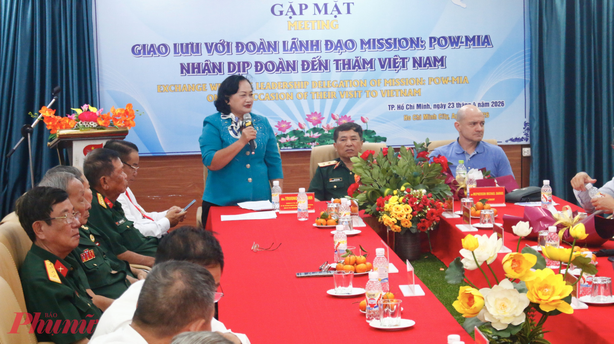 Hai bên thẳng thắn trao đổi, thảo luận về những định hướng hợp tác trong thời gian tới.