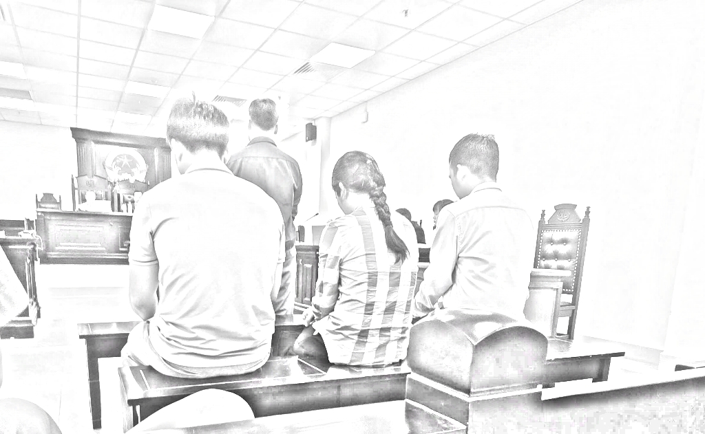 Quanh cảnh phiên tòa - Ảnh: N.A