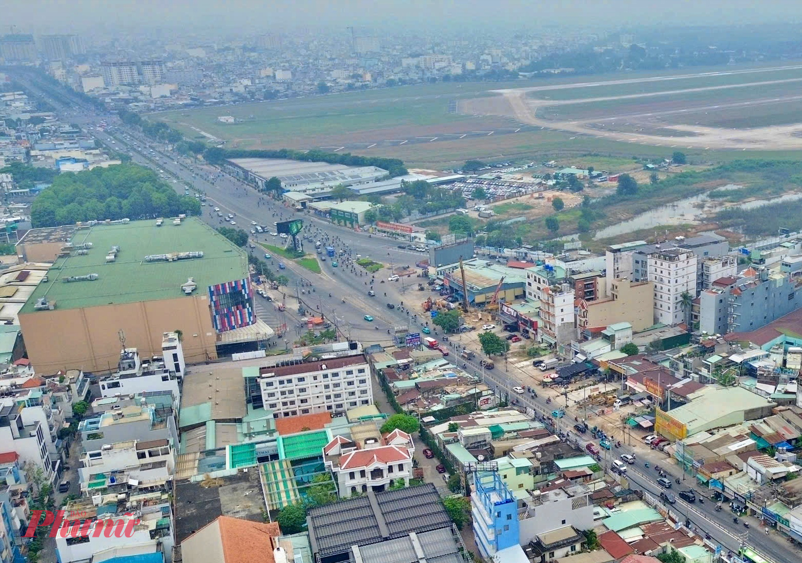 Trục đường Trường Chính - Cộng Hòa hiện đang triển khai tuyến metro số 2 - Ảnh Nguyễn Văn