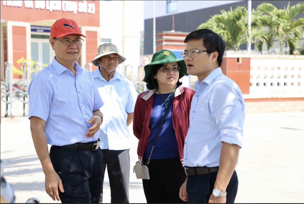 Sở Du lịch TPHCM muốn thành lập lực lượng trật tự viên du lịch hỗ trợ du khách. Ảnh: Sở Du lịch