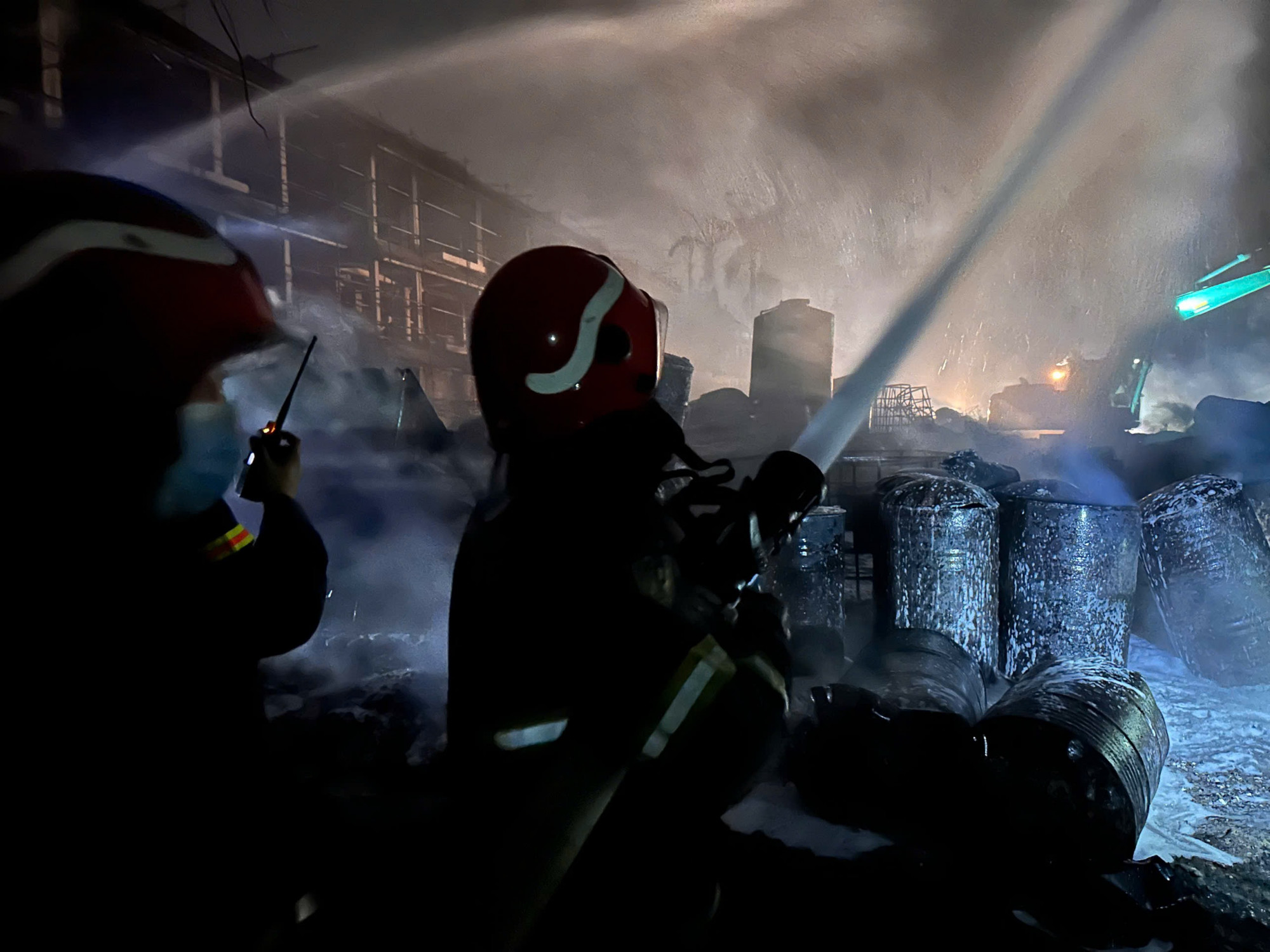 Vụ cháy nhanh chóng được khống chế. Ảnh: Công an cung cấp.