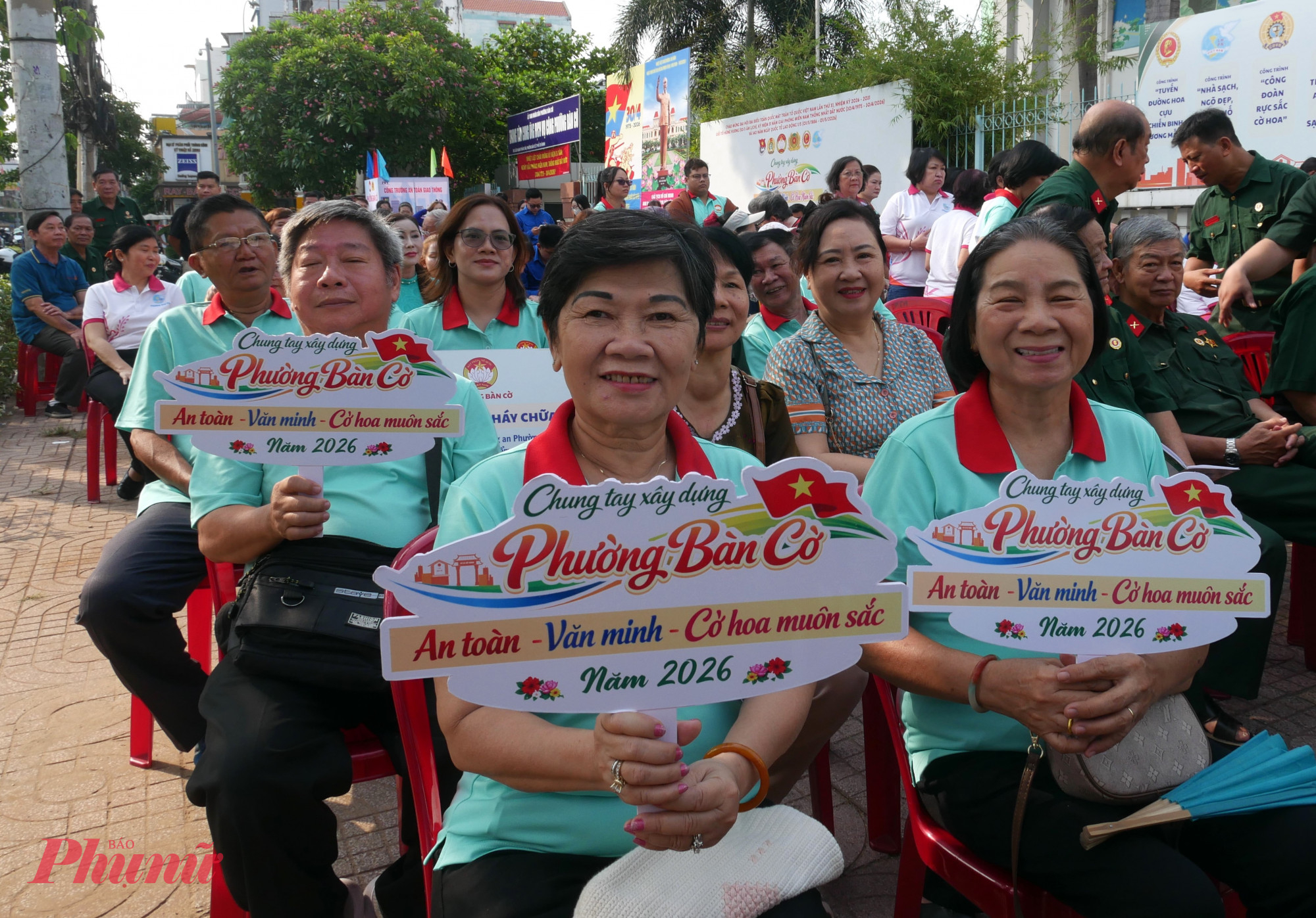 Các khu phố hưởng ứng thực hiện 