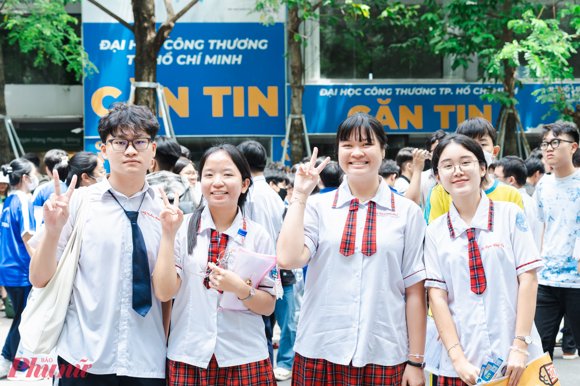 Kỳ thi đánh giá năng lực đợt 2 năm 2026 của Đại học Quốc gia TPHCM có 172.622 thí sinh đăng ký dự thi,Thí sinh thi đánh giá năng lực của Đại học Quốc gia TPHCM tăng gần 80% - Ảnh: N.L