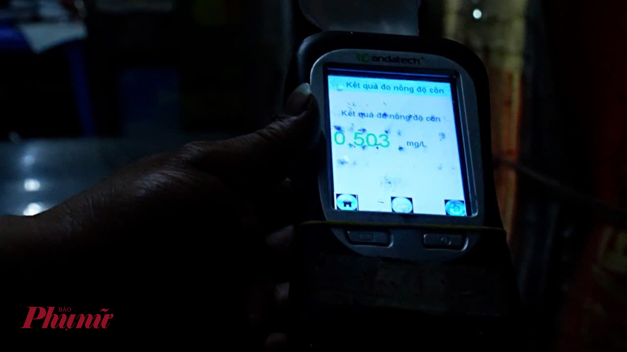 Nhiều trường hợp bị phát hiện vi phạm nồng độ cồn, có trường hợp vi phạm nồng độ cồn ở mức rất cao, gấp nhiều lần mức xử lý cao nhất.