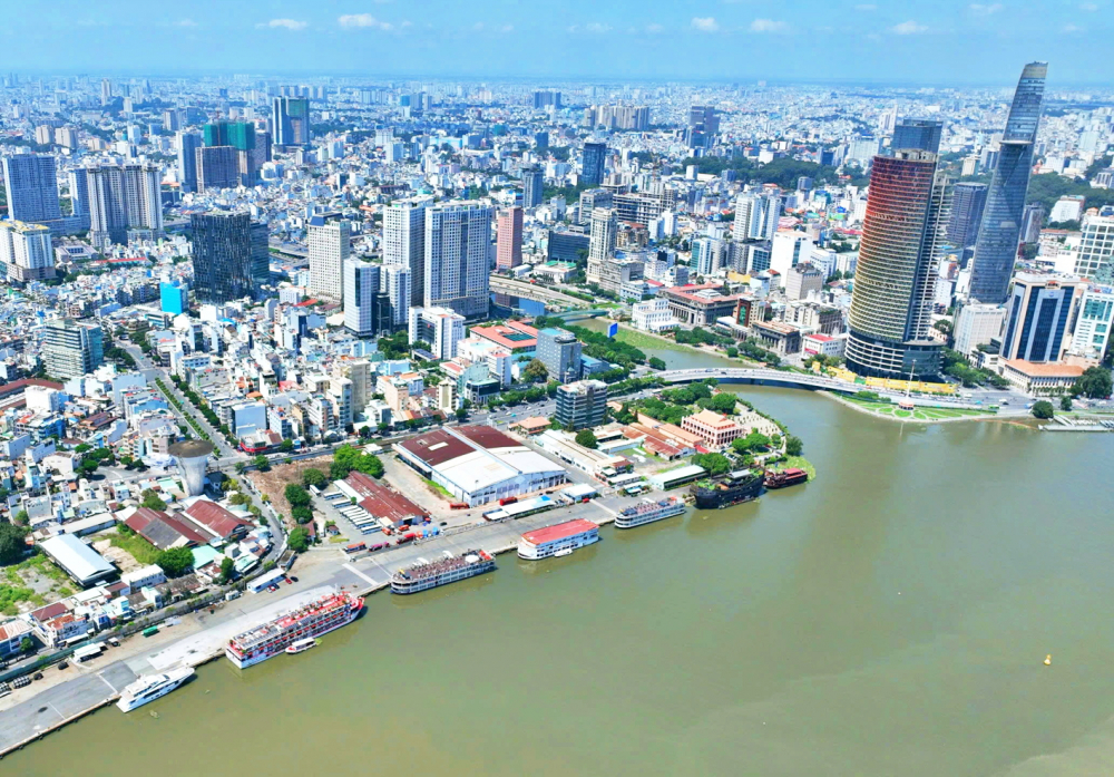 Khu vực cảng Nhà Rồng - Khánh Hội sẽ được chỉnh trang, quy hoạch thành không gian văn hóa công cộng ven sông - Ảnh: Tứ Quý