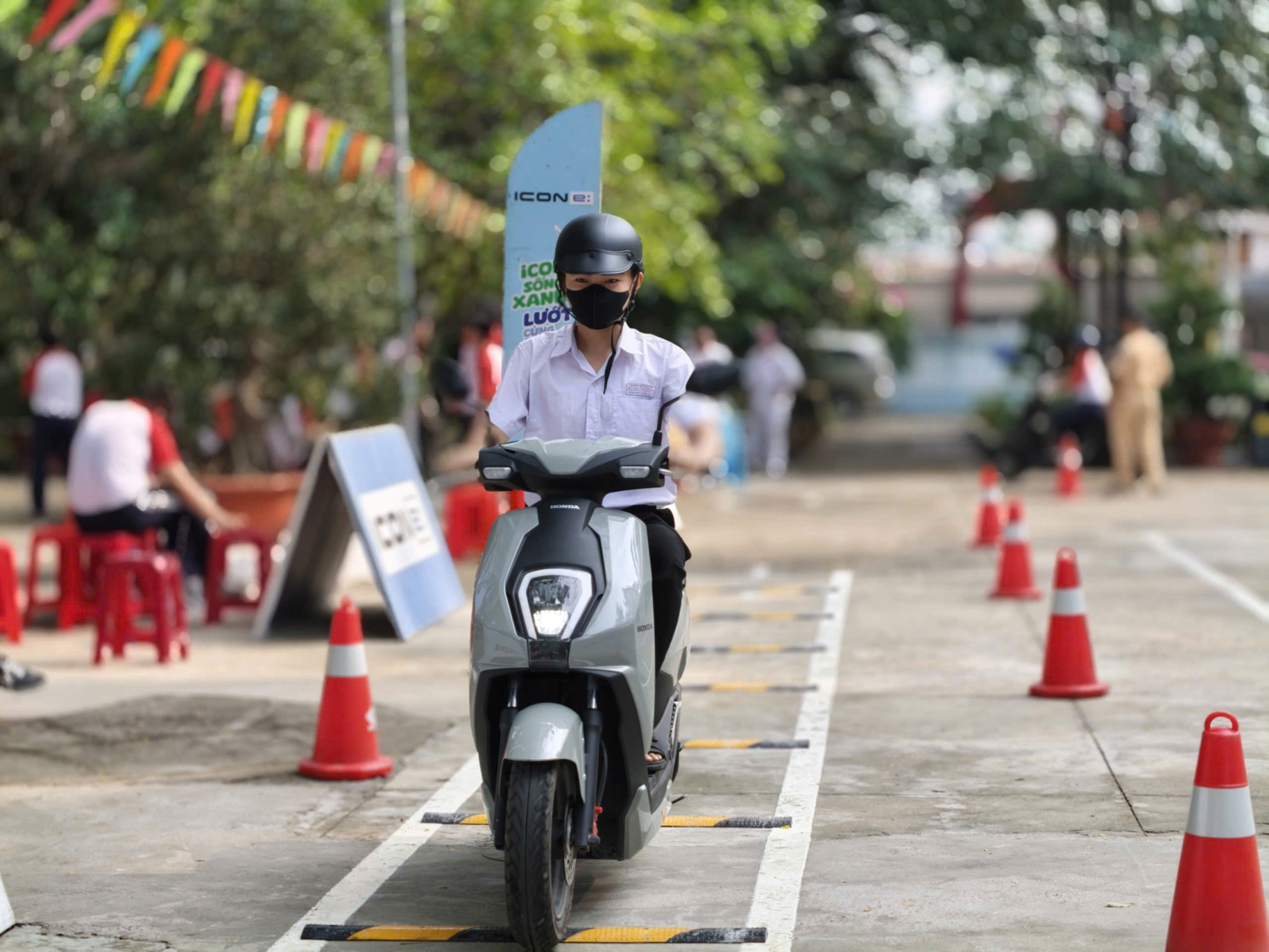 Học sinh hào hứng tham gia. Ảnh: Minh Mẫn.