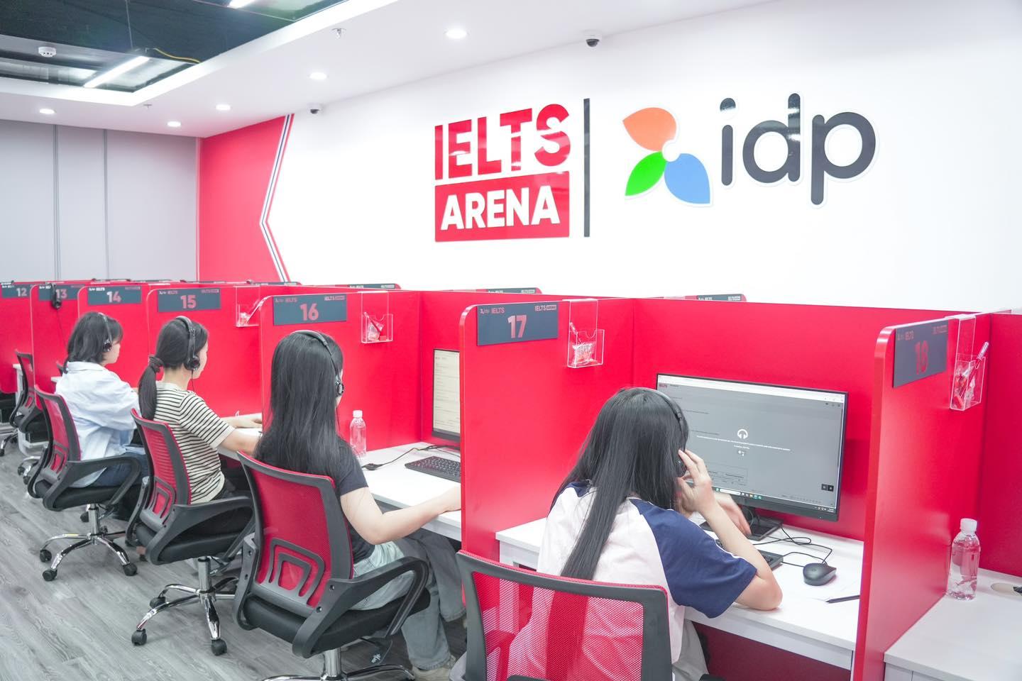 IELTS Arena tổ chức hệ thống thi máy tính chuẩn tiêu chuẩn IDP - khẳng định năng lực của một đơn vị dẫn đầu - Ảnh: IELTS Arena